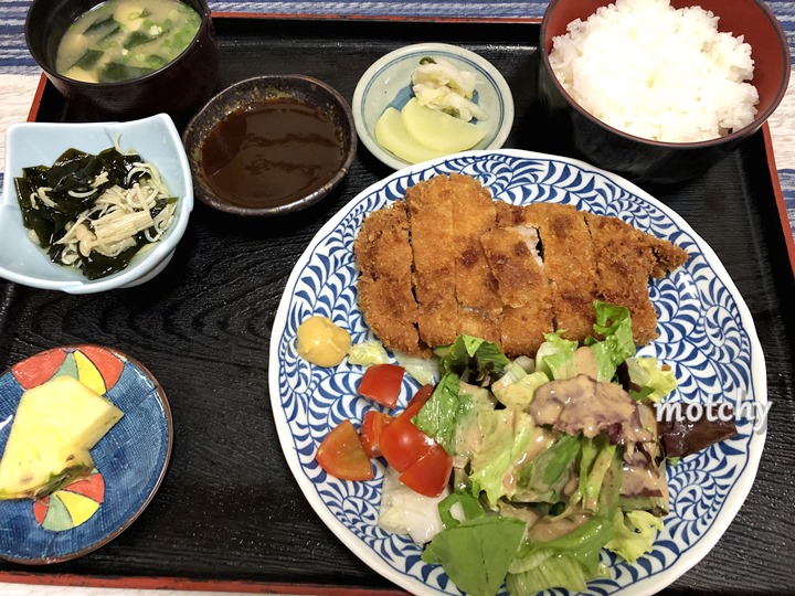 とんかつ定食